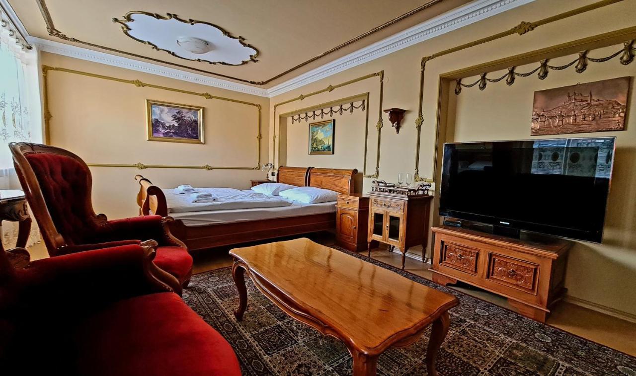 Hotel Union لوني المظهر الخارجي الصورة